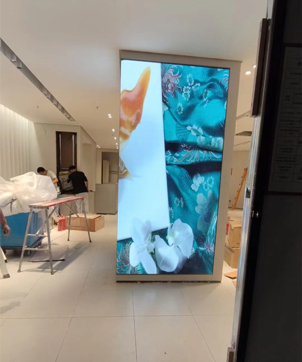 柳河商场门店转角LED显示屏